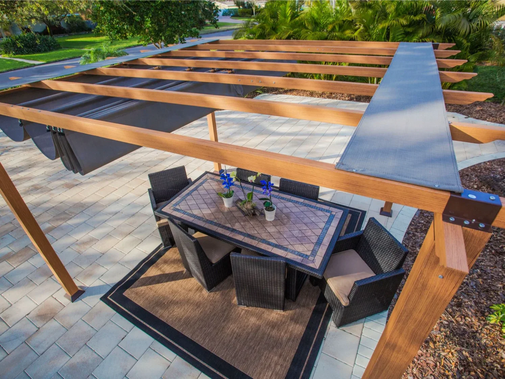 Paragon Outdoor Florence Aluminum Pergola Convertible Canopy Size: 11 x 11